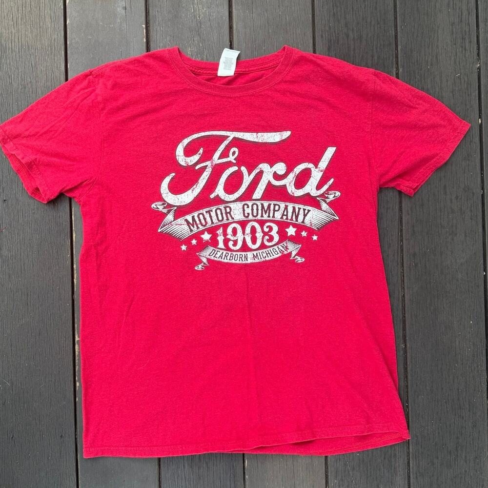Ford Motor Company 1903 Dearborn Michigan Graphic T Shirt Red Large